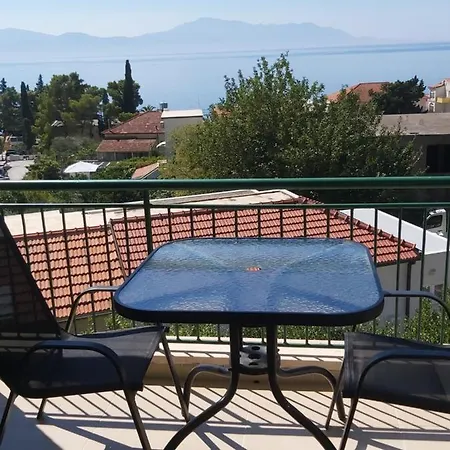 Appartement Ana Gradac (Split-Dalmatia)