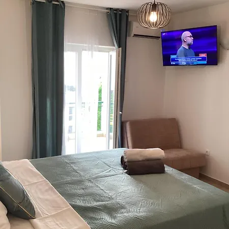 Appartement Ana Gradac (Split-Dalmatia)